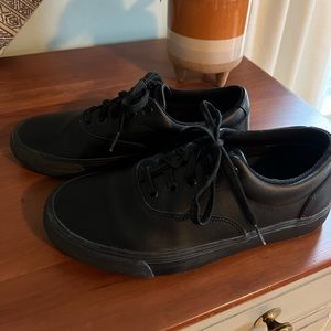 NWOT SlipGrips restaurant sneakers